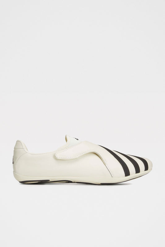 adidas Originals x Pharrell VIRGINIA Vario FLAT EARTHER Black / White