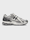 New Balance 1906 Sneakers | Silver Metallic/Black